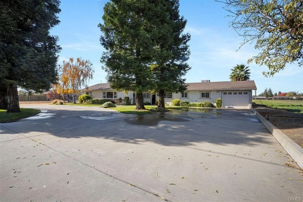 401 S Johnson rd photo.jpg