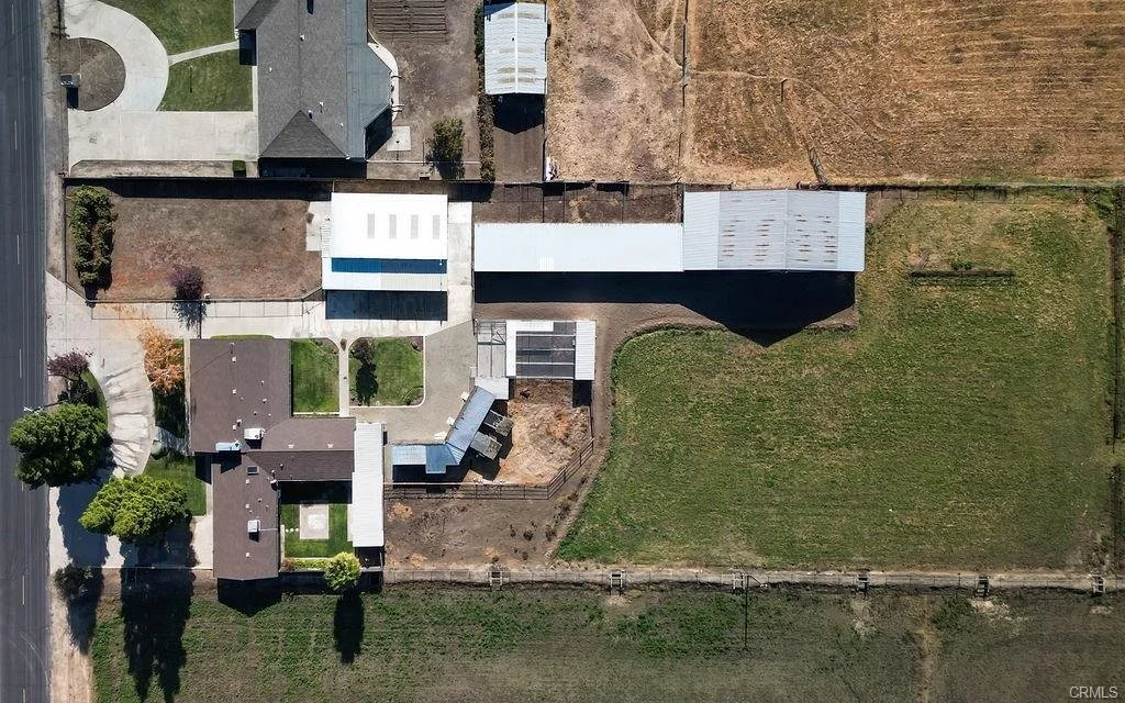 401 S Johnson rd photo4.jpg