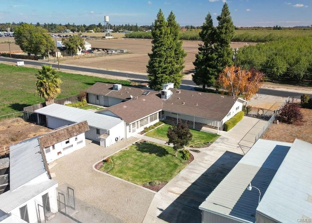 401 S Johnson rd photo6.jpg