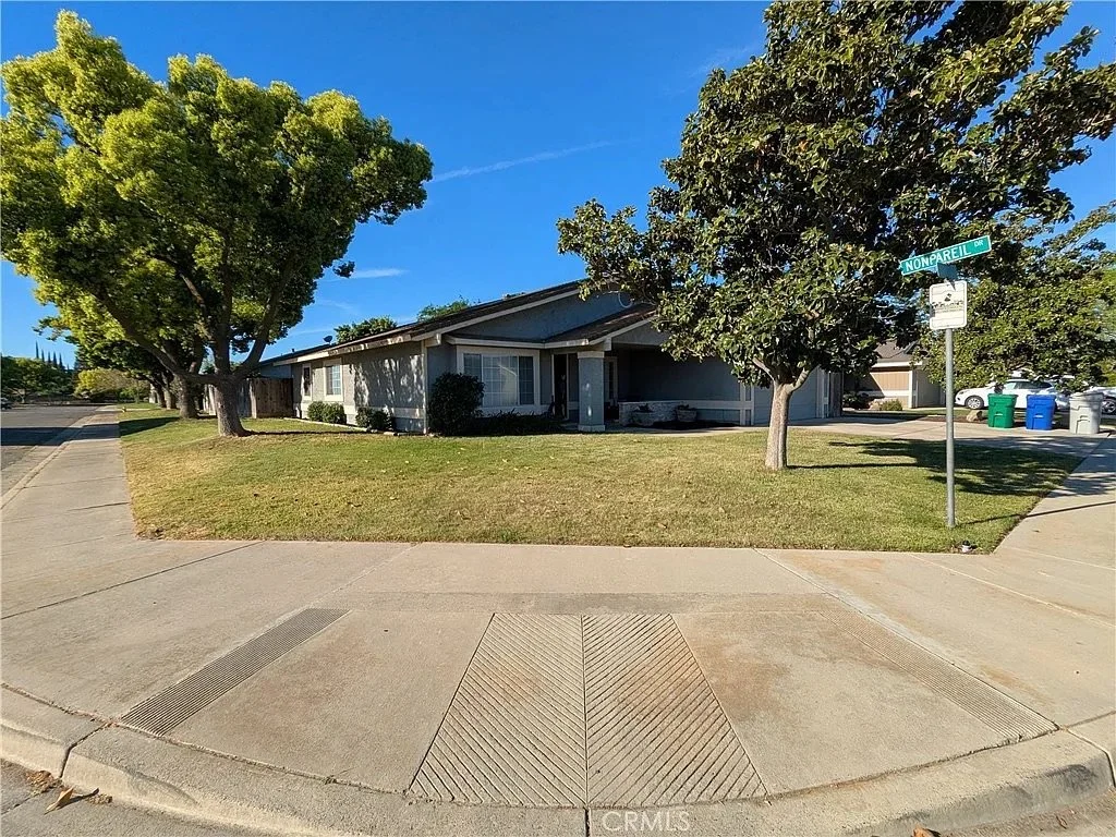 2708 Carmel Court 2.jpeg