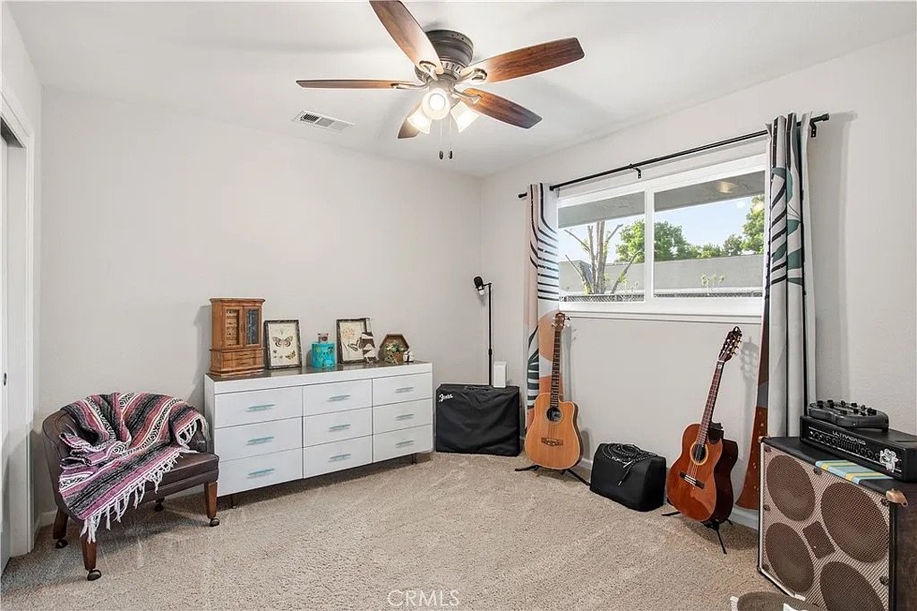 1137 Julie Drive 27.jpeg