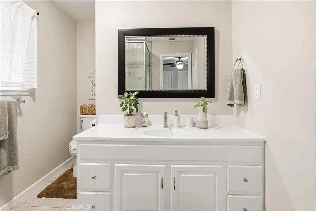 1137 Julie Drive 33.jpeg