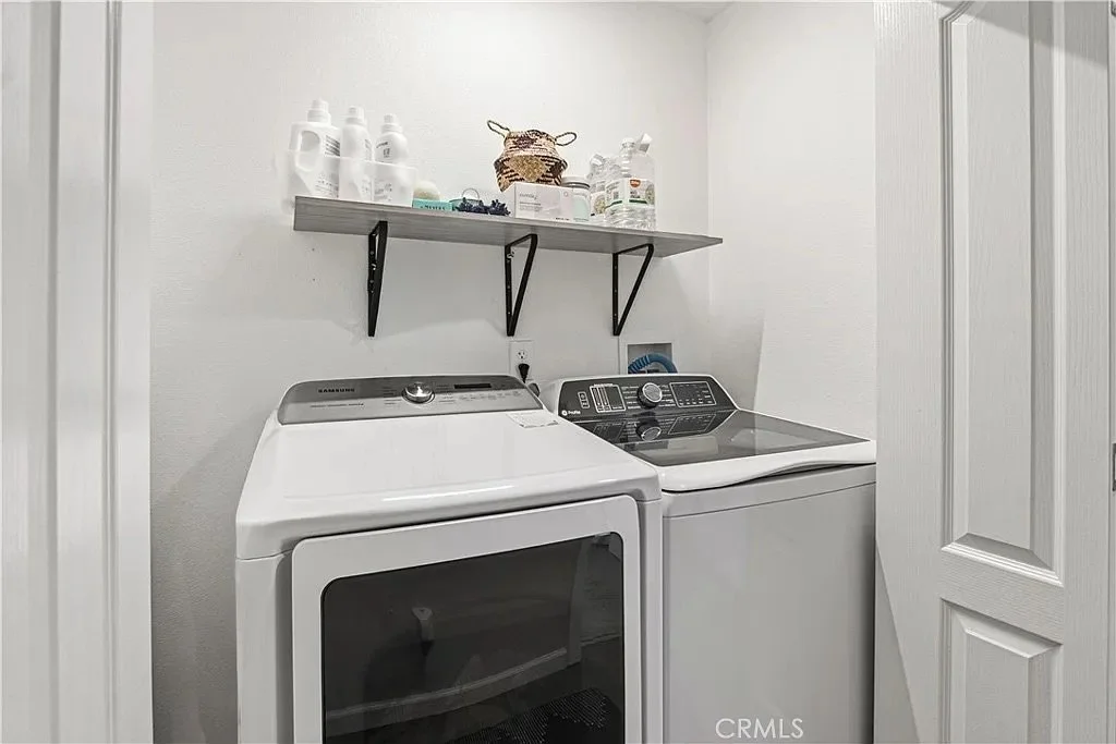 1137 Julie Drive 35.jpeg