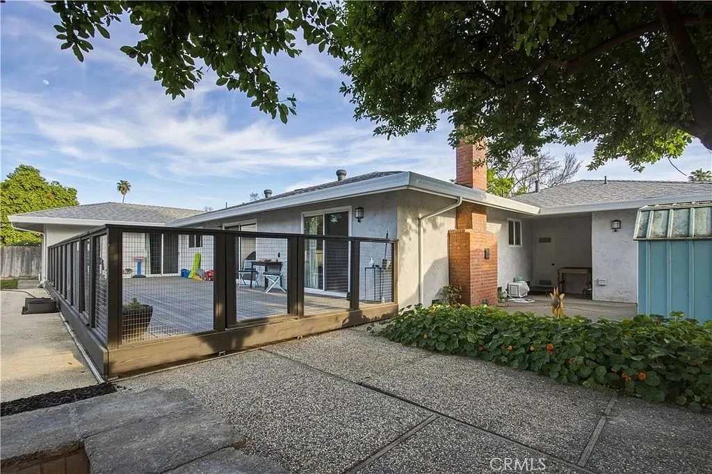 1137 Julie Drive 38.jpeg