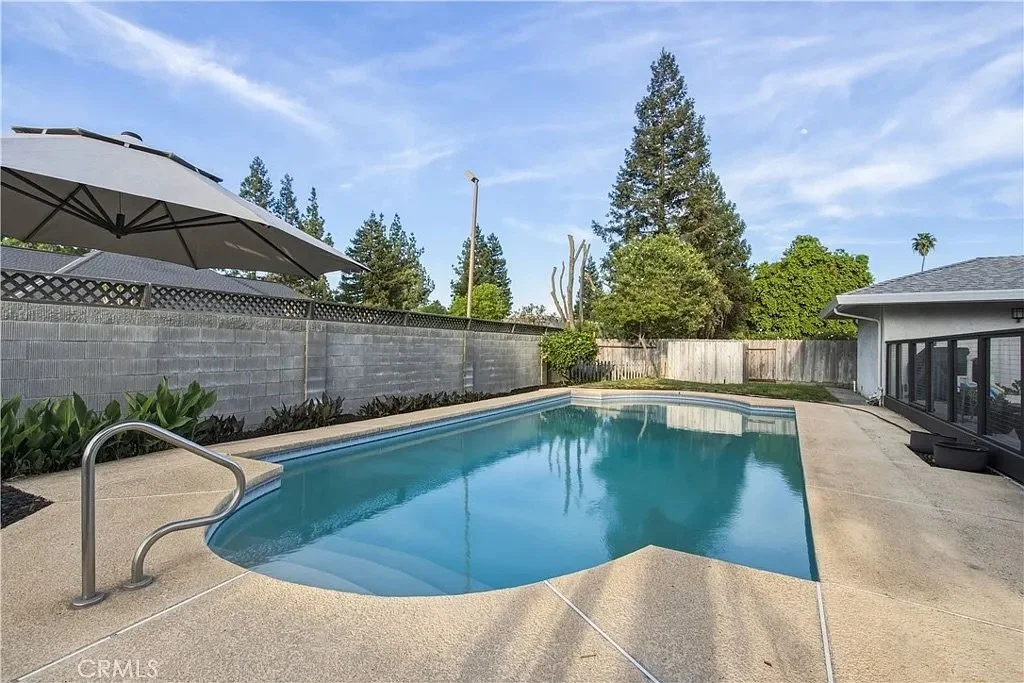 1137 Julie Drive 39.jpeg