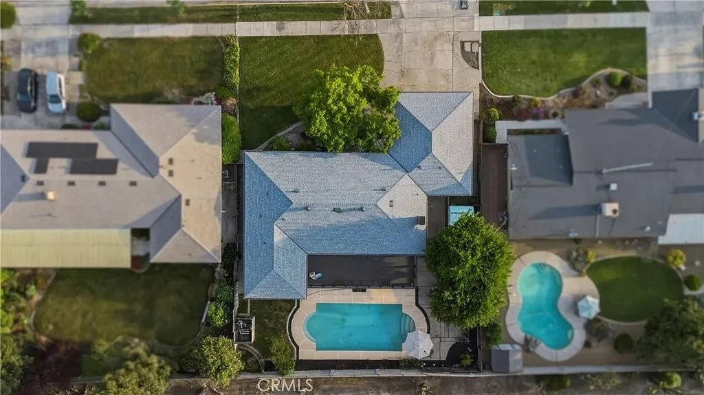 1137 Julie Drive 45.jpeg