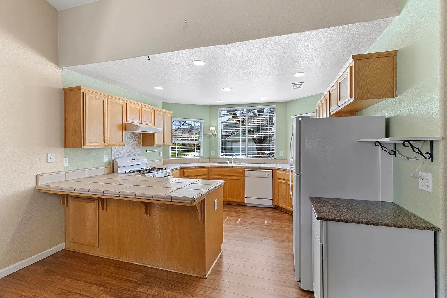 2887 Evergreen Ct_4.jpeg