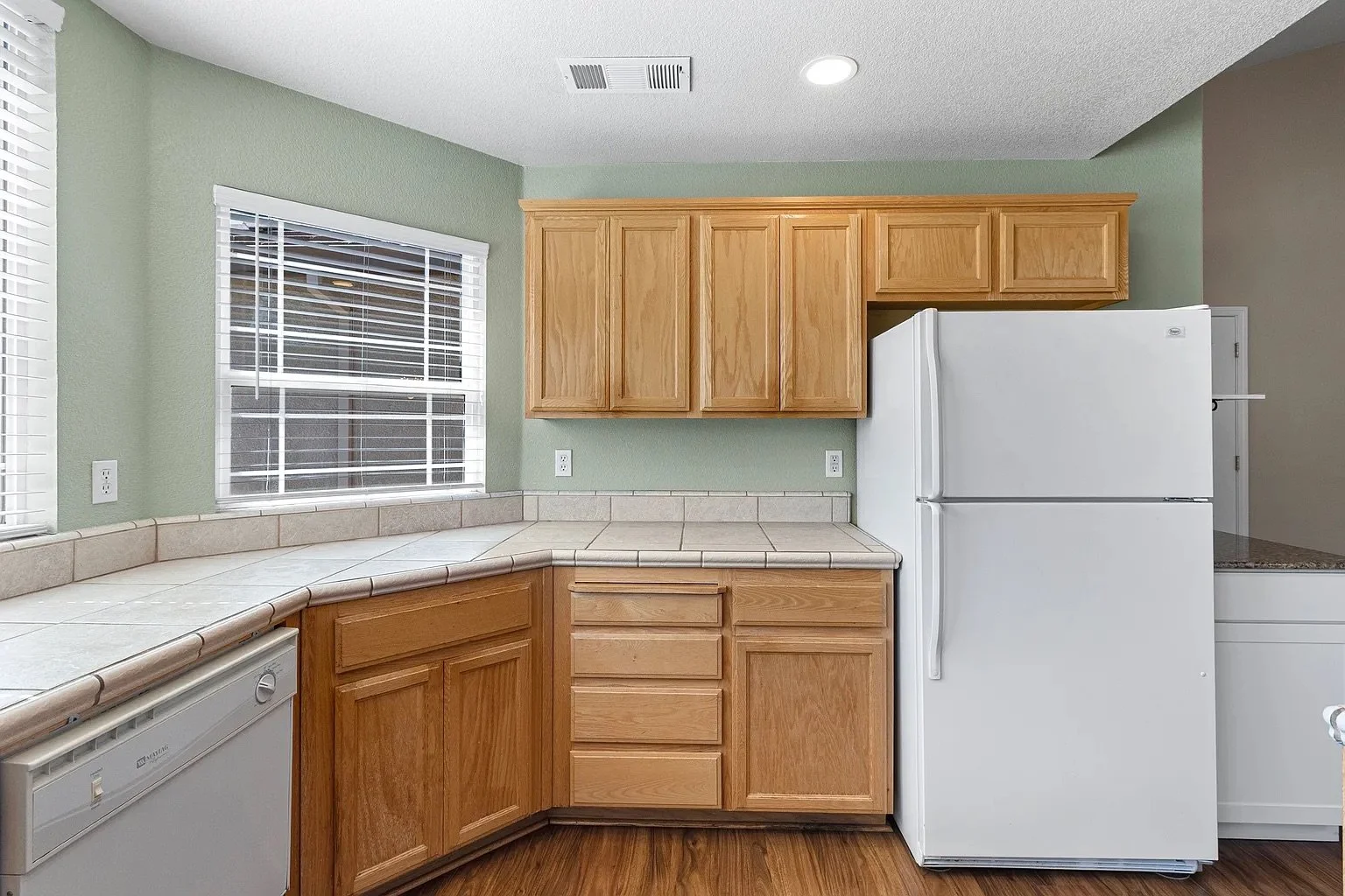 2887 Evergreen Ct_6.jpeg