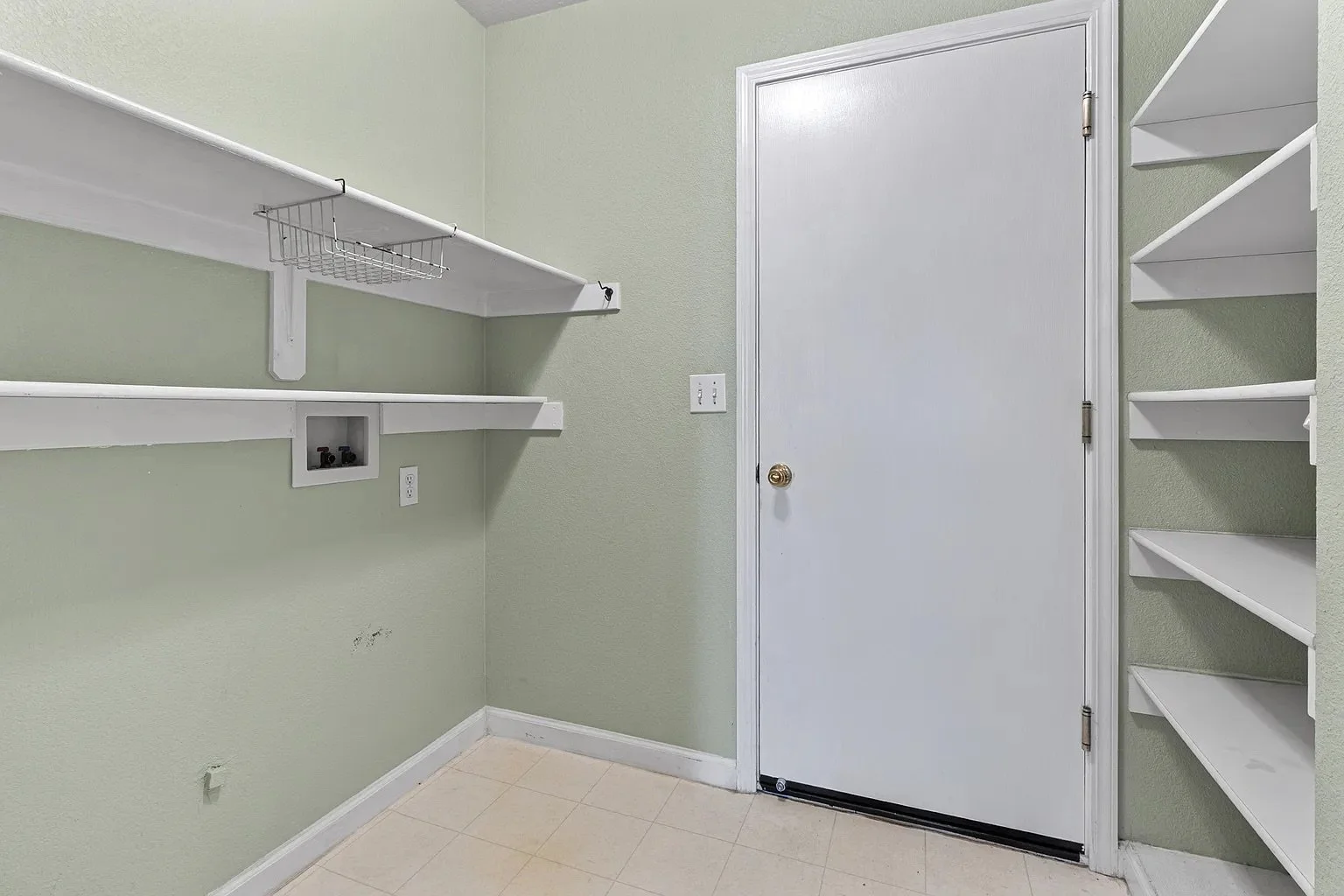 2887 Evergreen Ct_13.jpeg