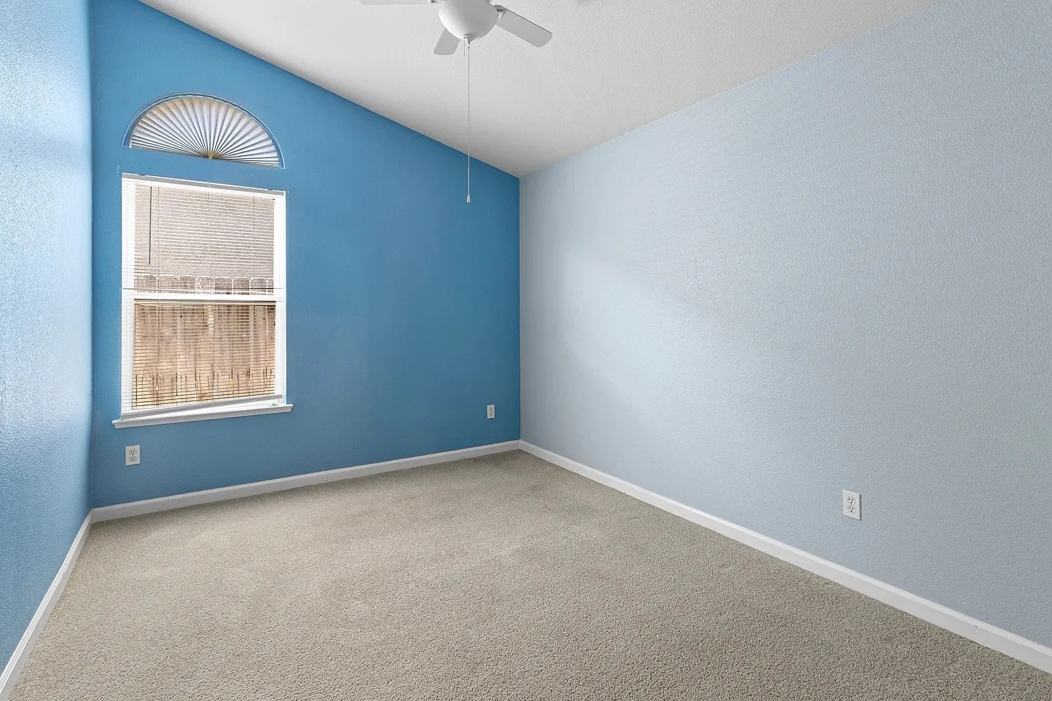 2887 Evergreen Ct_17.jpeg