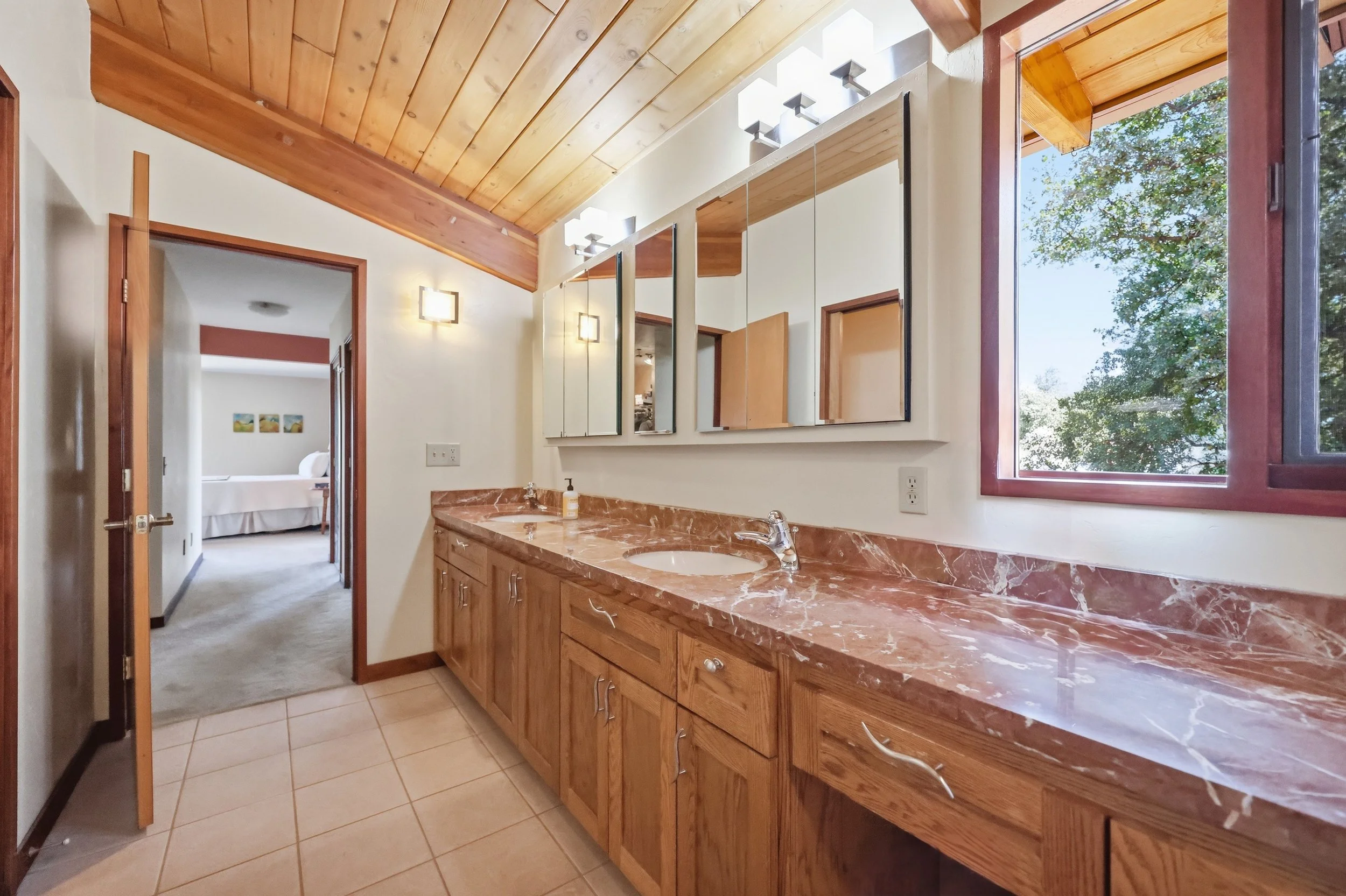 9256 Lazo Way_12.jpg
