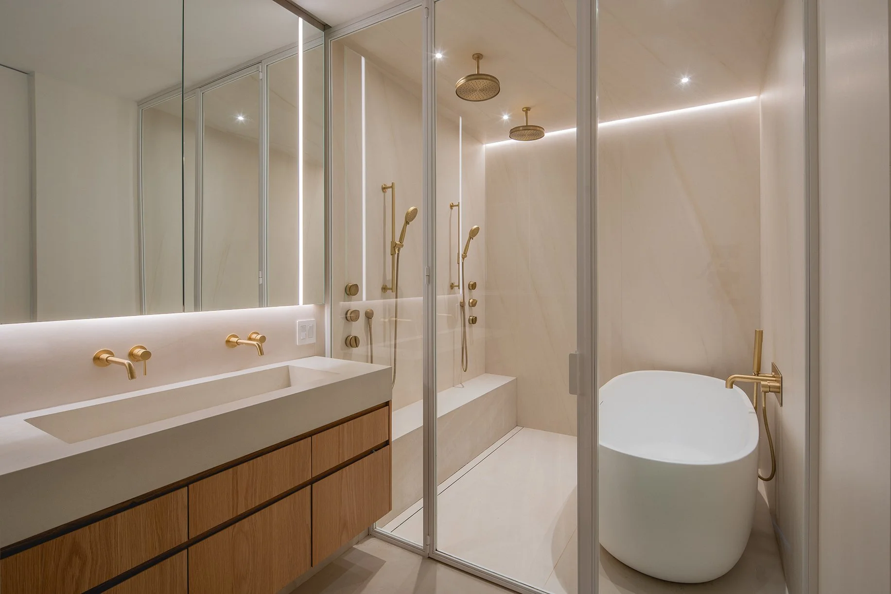 architecture-interiror-contemporary-minimalist-design-master-bathroom-steam-room-cabinetery-montreal.jpg