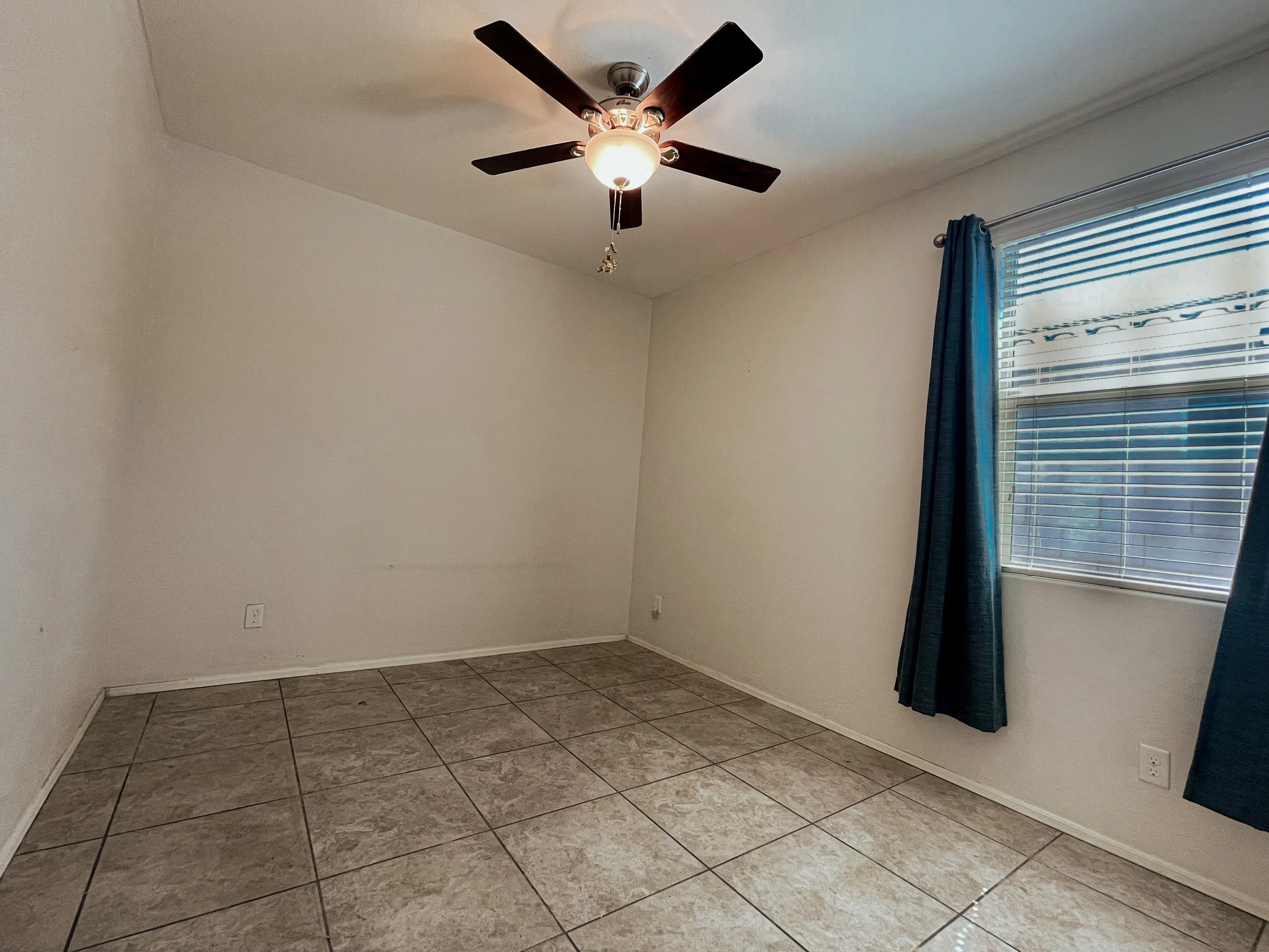 12small bed 1-1.jpg