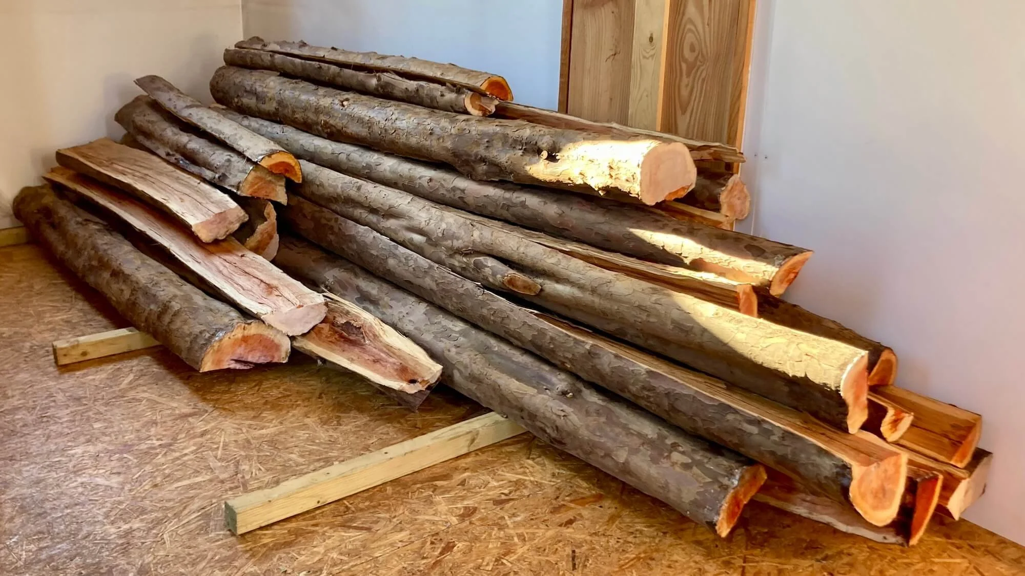 RedStringBows : Staves & Blanks