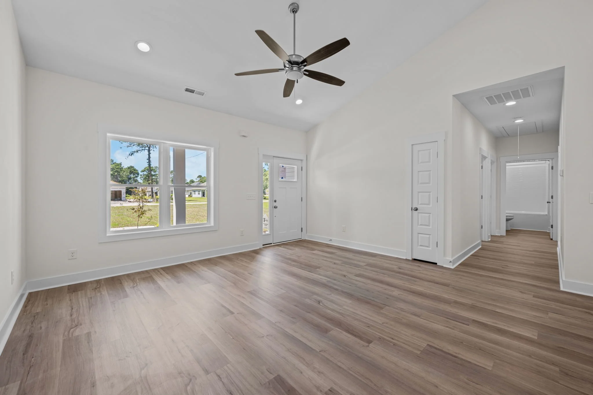 Southport Bonus Living 3