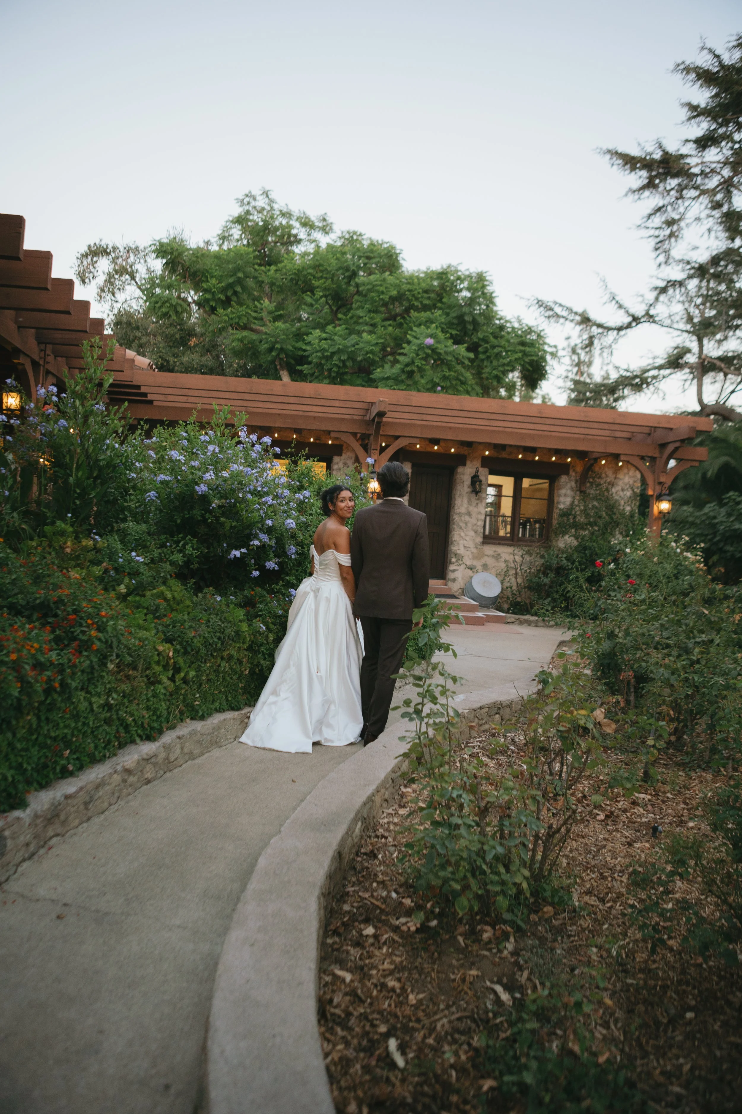 Carissa + Gabe_-676.jpg
