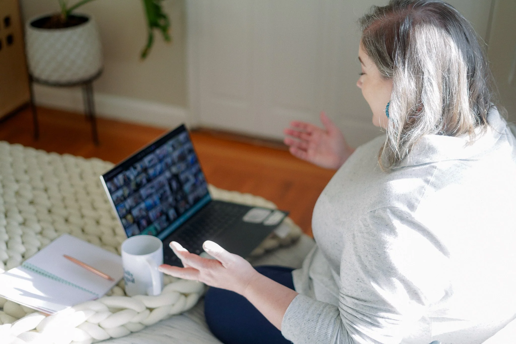 Reclaiming Connection: How to Make Virtual Team Building Fun (and Zero Percent Awkward) in 5 Minutes or Less