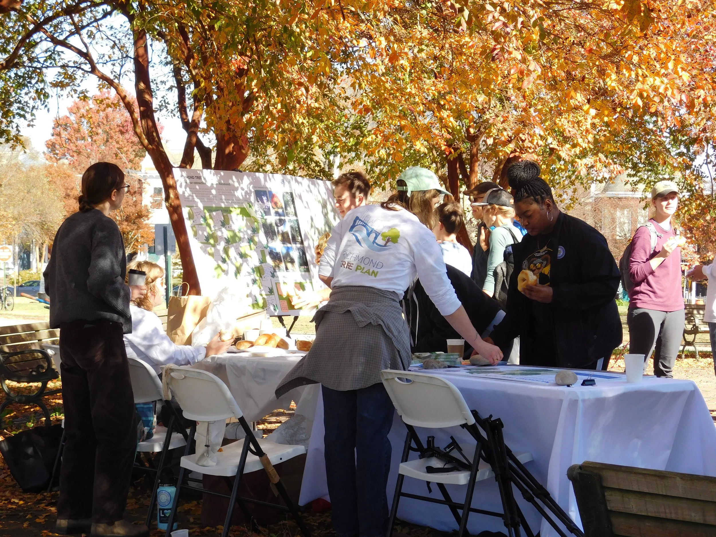 Richmond Tree Plan tabling at Chimborazo Park as a part of Richmond Tree Week on November 8, 2025.
