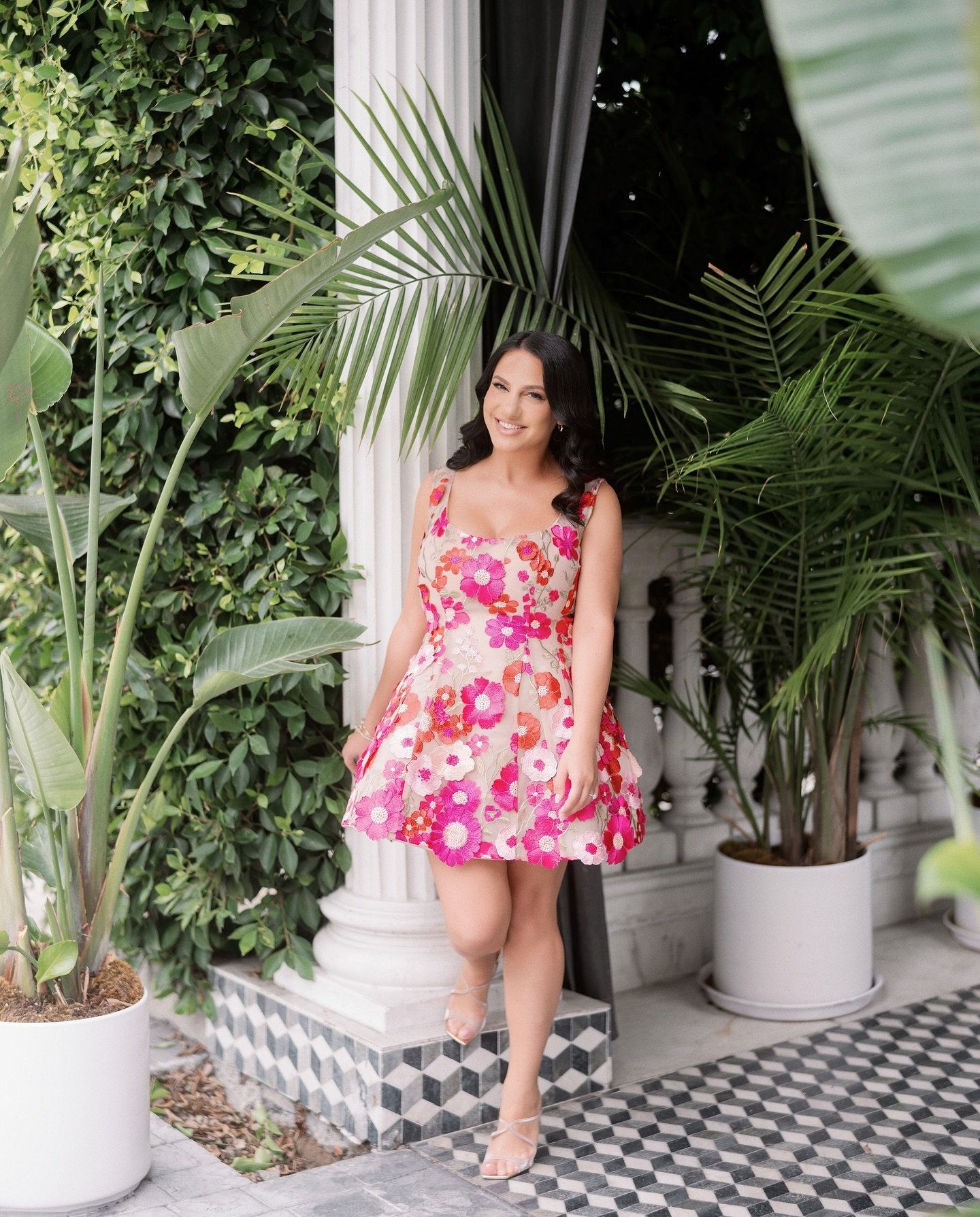 We're so excited for tomorrow's big day celebrating @pateeelb and @artyartt 🤍🩷 it's going to be a beautiful day!

Photography @weddingstoryla
#bridetobe #losangelesphotographer #weddingstoryla