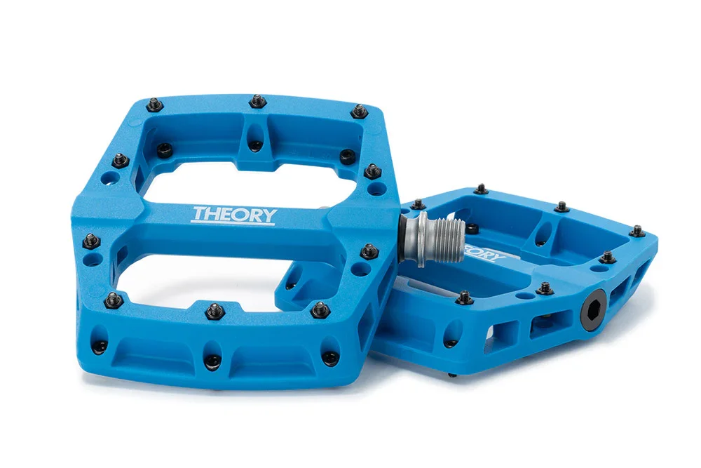 THEORY_MEDIAN_PEDAL_BLUE_SM.webp