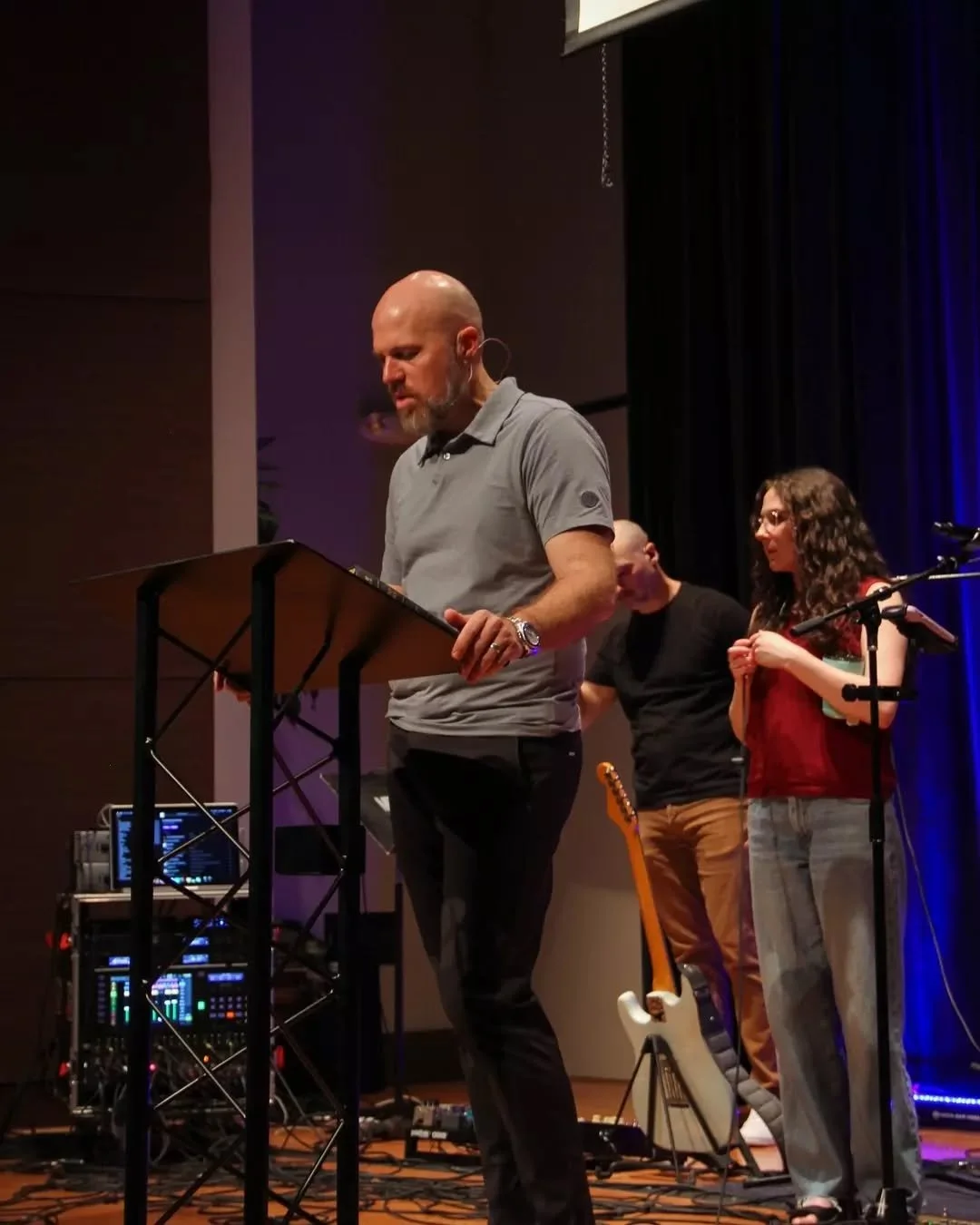 We’ve spent the last three weeks walking through the book of Daniel in our Resilient series, and it’s been awesome. If you missed a message (or want to rewatch), head to the link in our bio to catch up!
#church #houston #houstonchurch #s