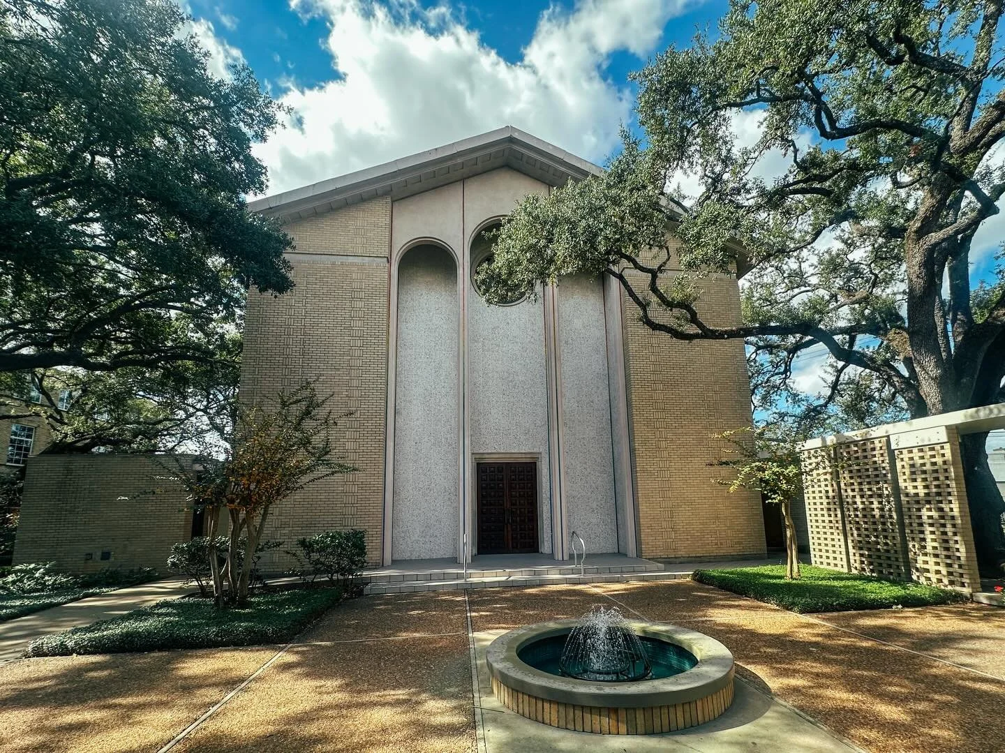 Three weeks until we begin meeting at the Chapel at South Main Baptist Church!!!

Click on the link in our bio for more information.