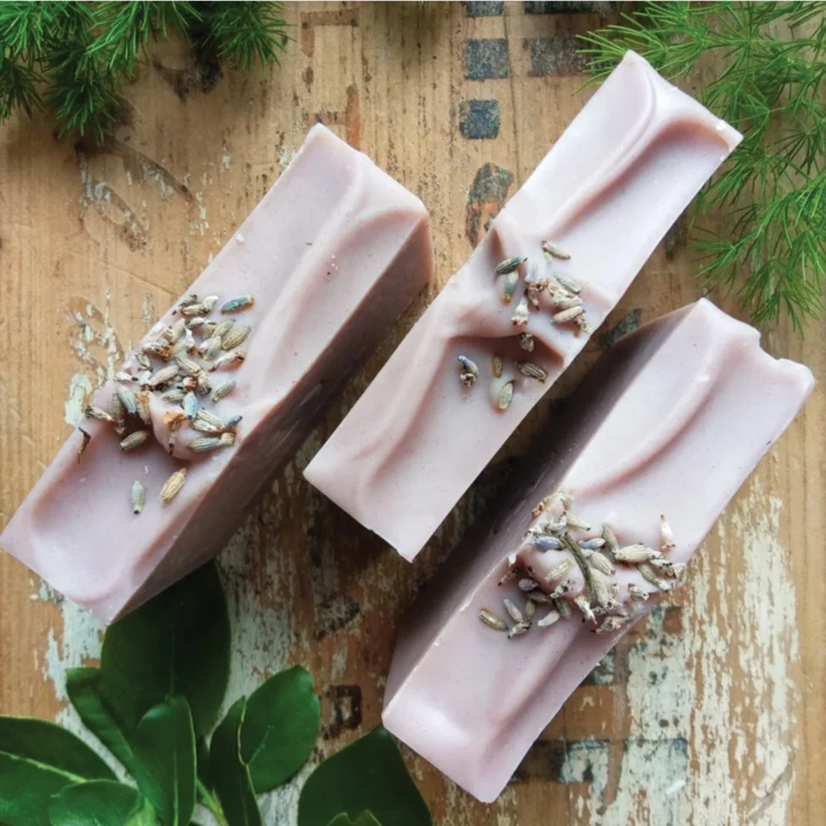 Sanolifestyle-artisan-soap--Lavender-Purple--Clay.jpg