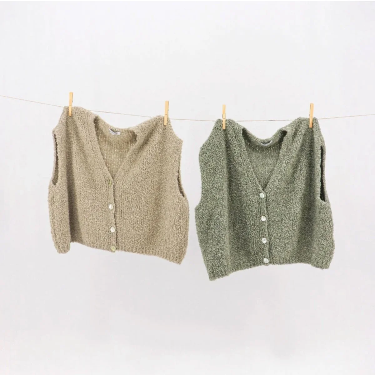 Aida-Rose-Sicily-Boucle-Sleeveless-Knit-Oatmea-&-Greenl.jpg