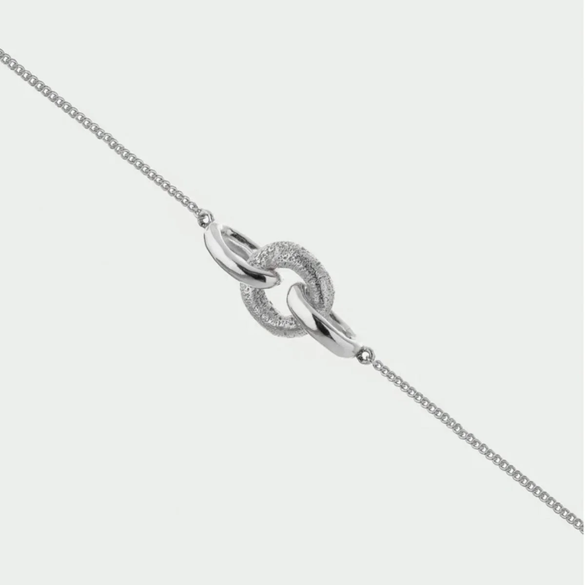 Tutti-Silver--Bind-Bracelet-Arm.jpg
