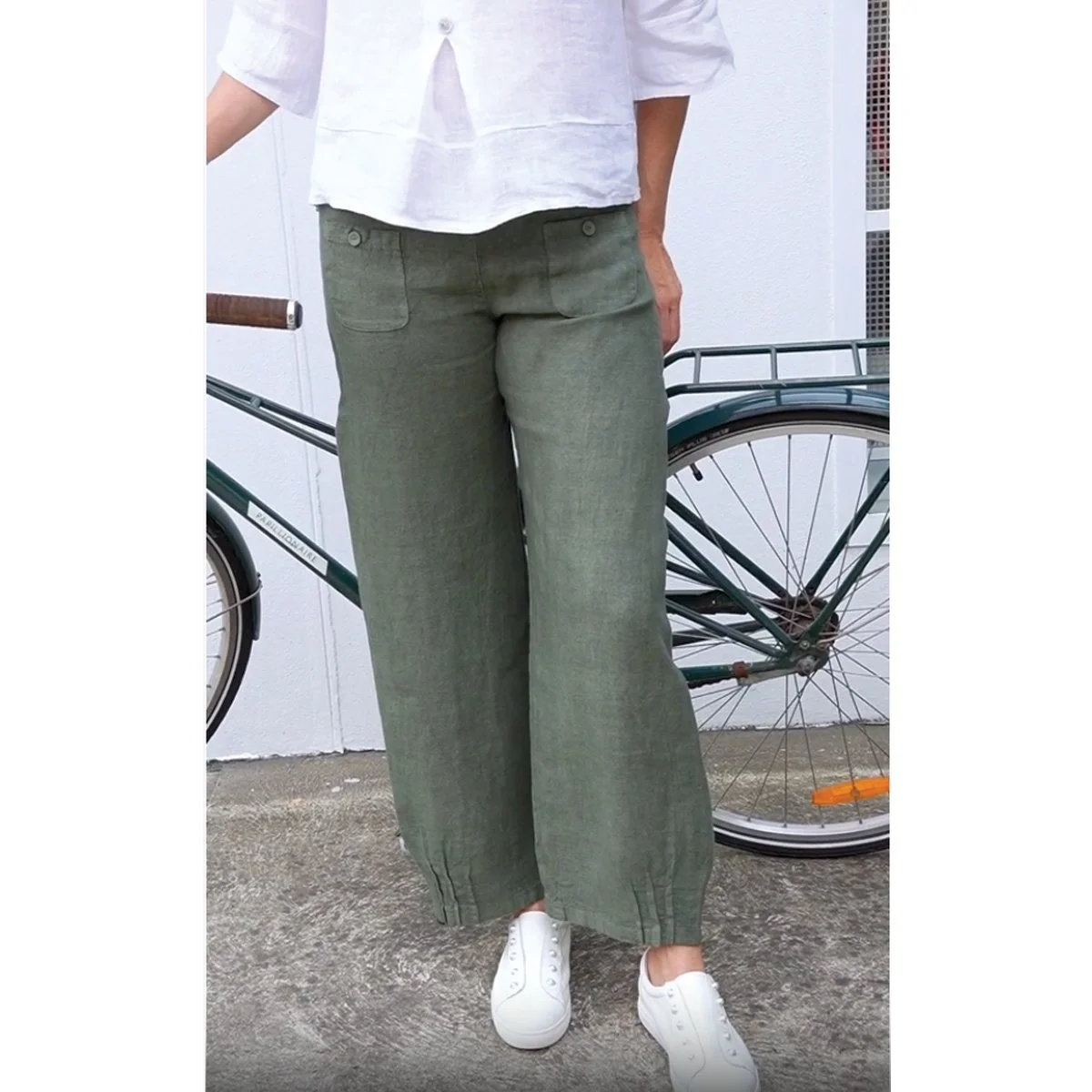 Elizabeth-Scott-Linen-Pant-Khaki-i.jpg