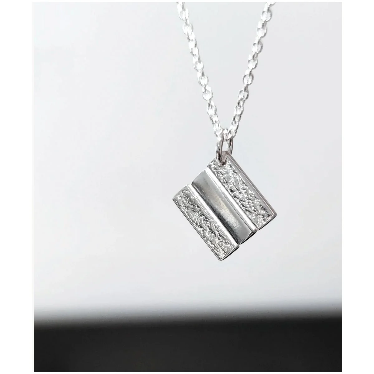 Aurelium--Silver-Textured-Stack-Pendant.jpg