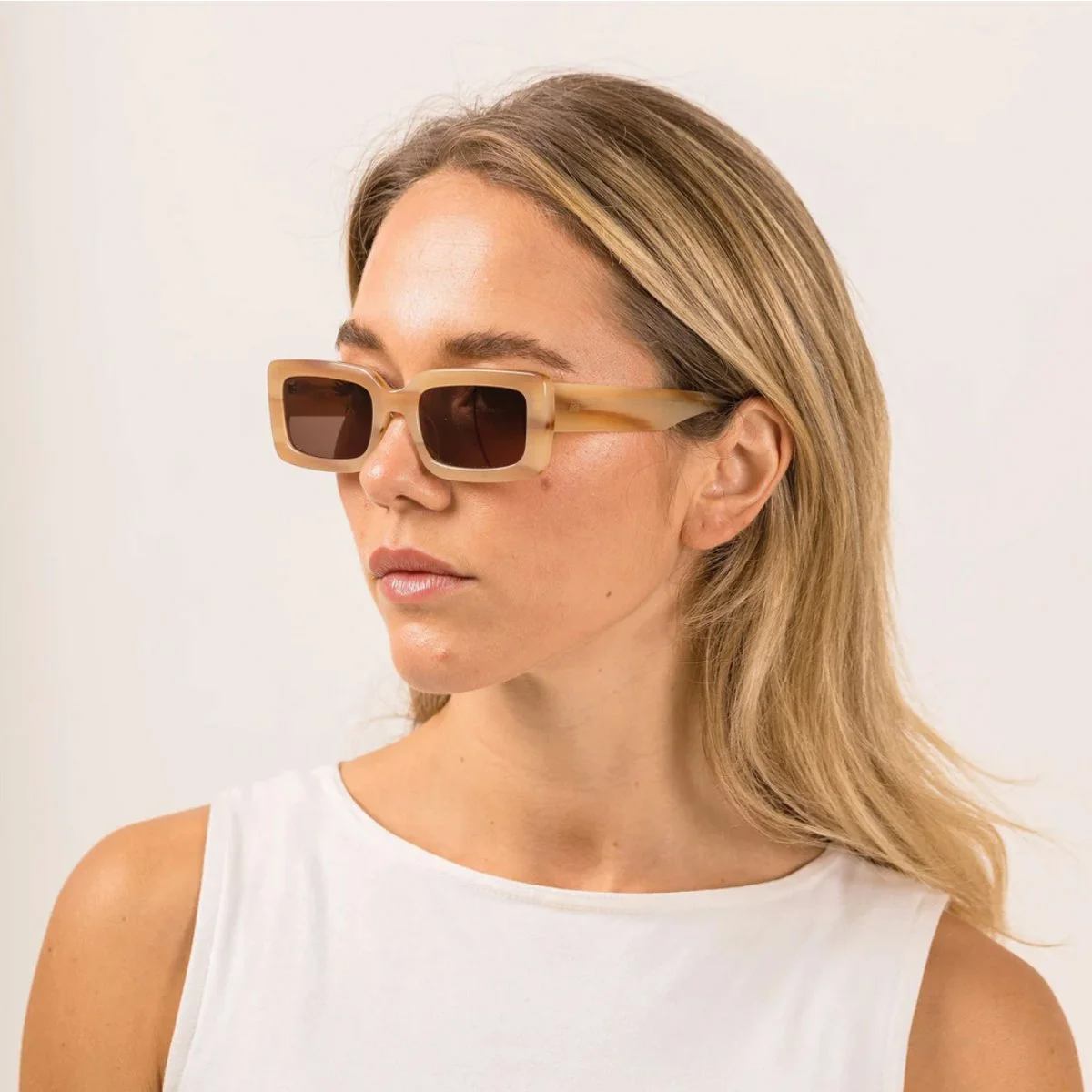 Sitto-Shades-Odessa-Honey.jpg