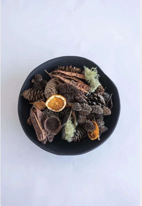 Organic Bowl with potpouri.jpg