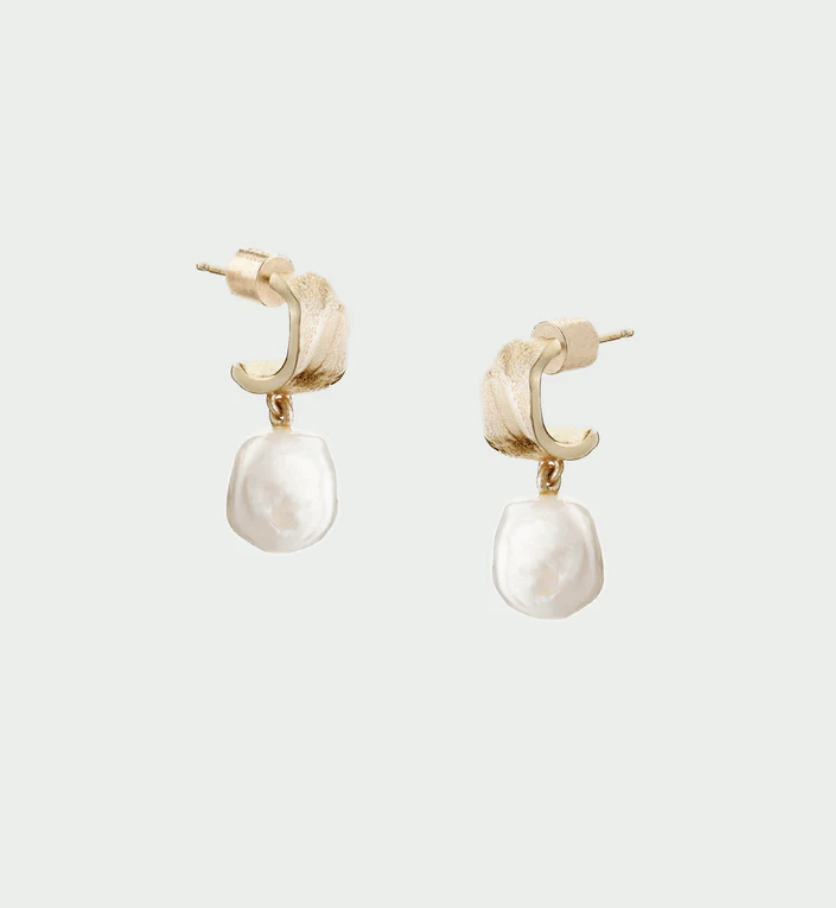 Gold Freshwater Pearl Earrings