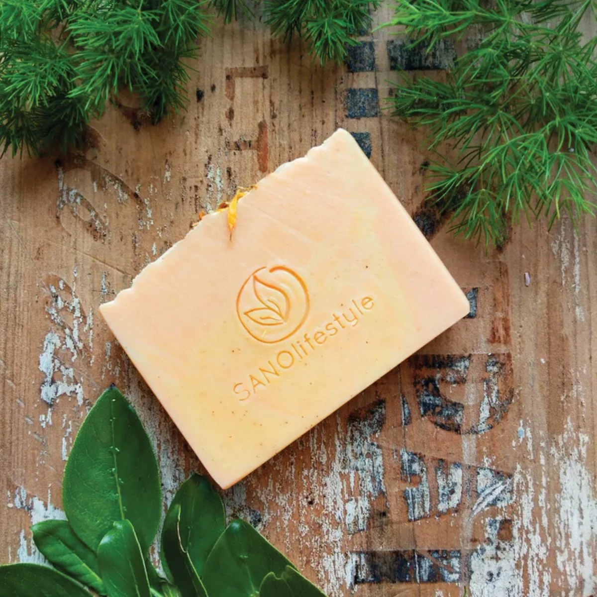 Sanolifestyle-artisan-soap-Lemongrass-tumeric.jpg