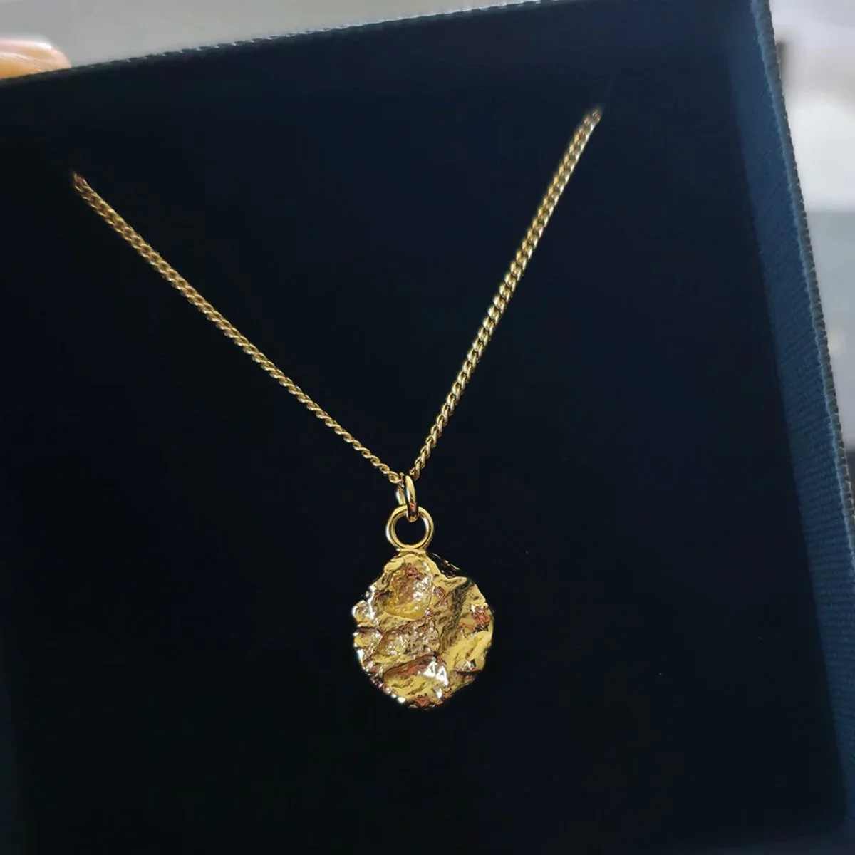 Aurelium--Gold-Small-Molten-Necklace.jpg