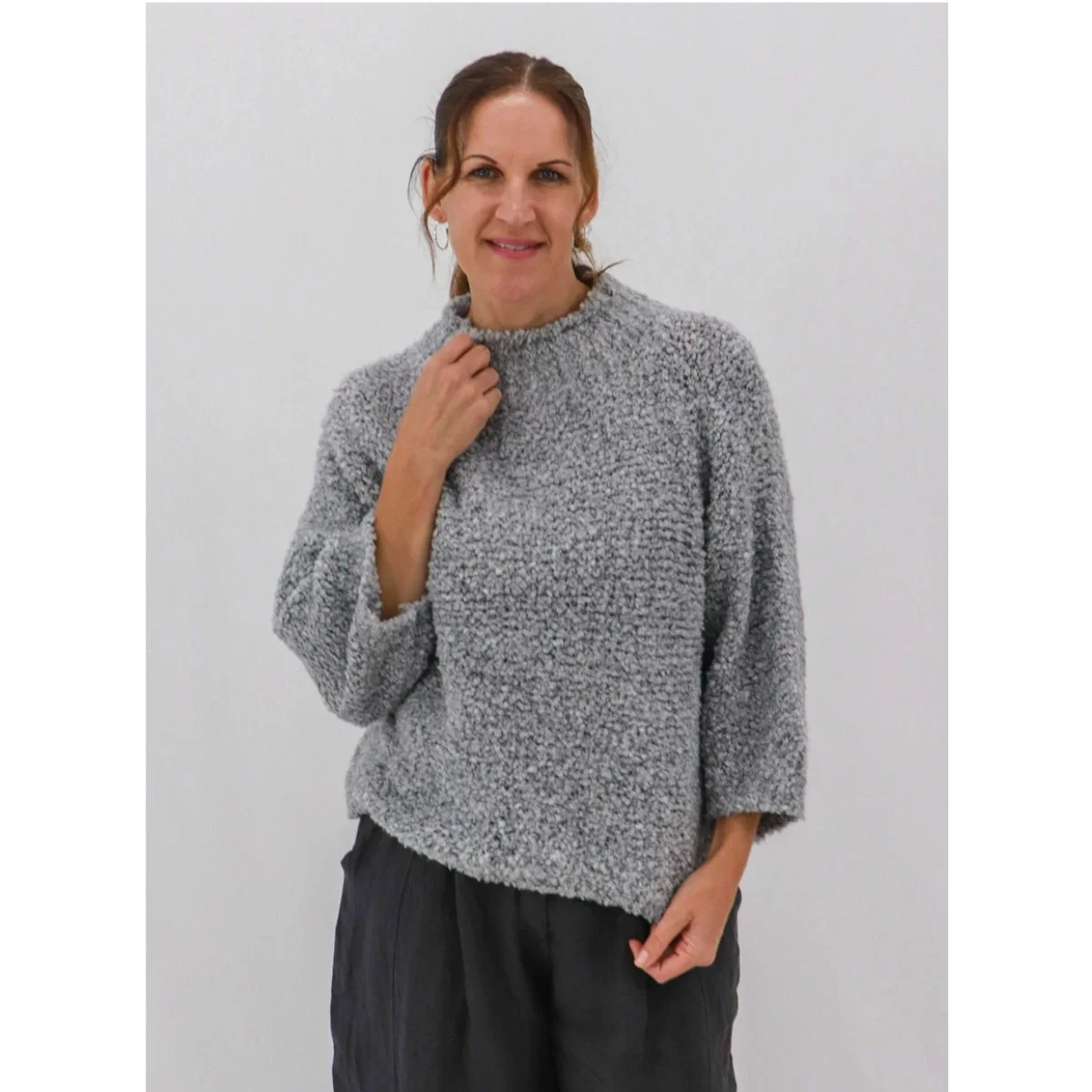 Teresa-Boxy--Boucle-Grey-Aida-Rose.jpg