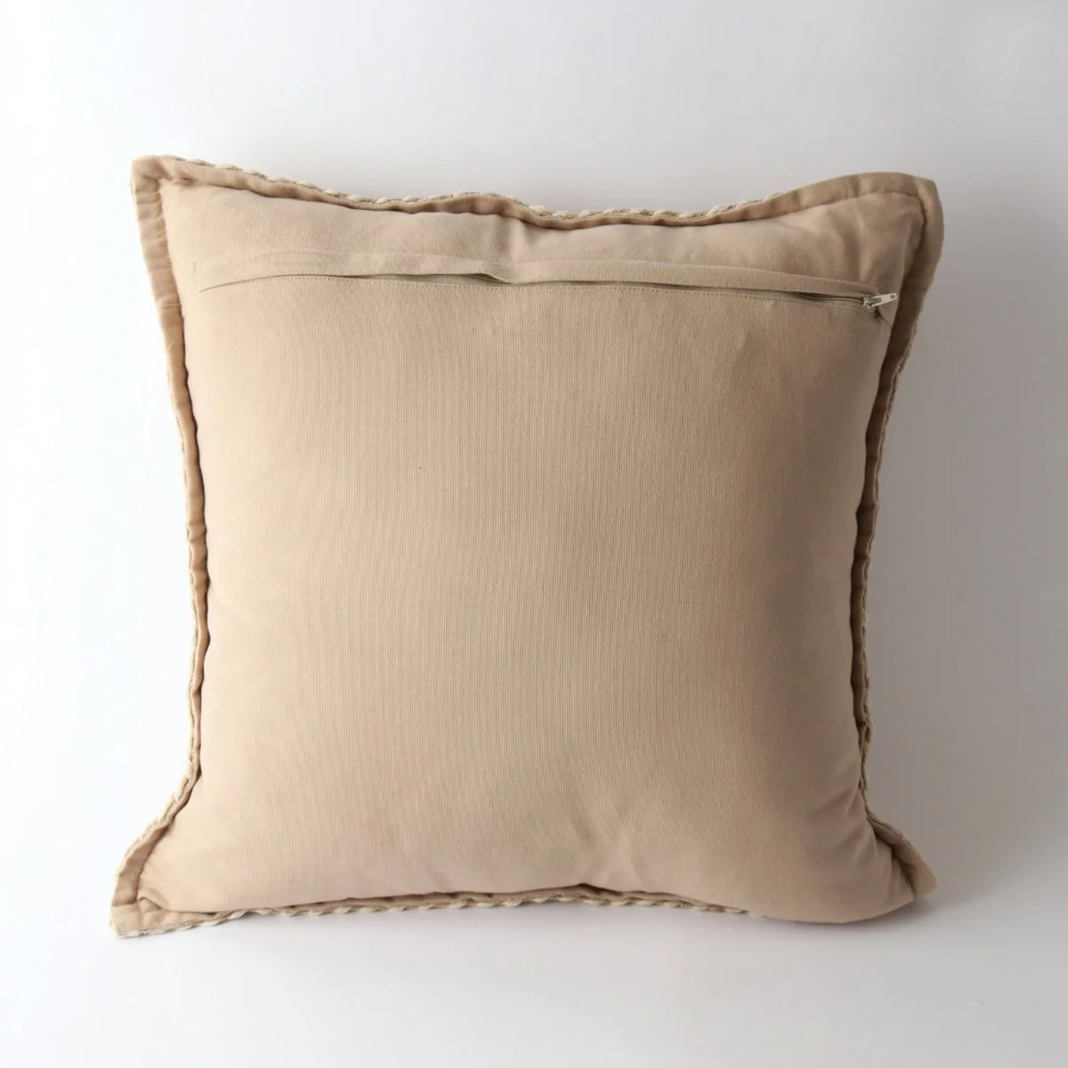Le-Forge-Handloom-Cushion-in-natural-with-edge-detail.jpg