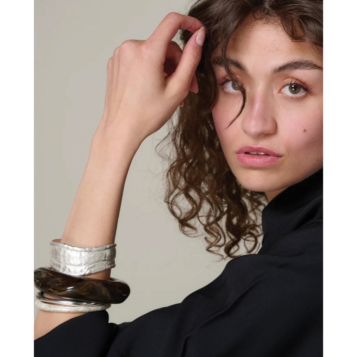 Tutti-Silver-Arc-Cuff-model.jpg