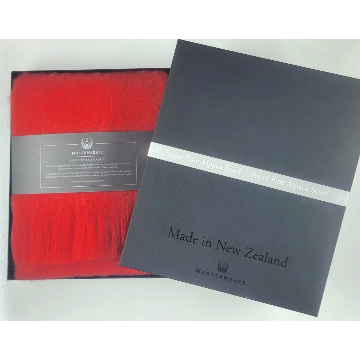 Masterweave-Alpaca-scarf-Red.jpg