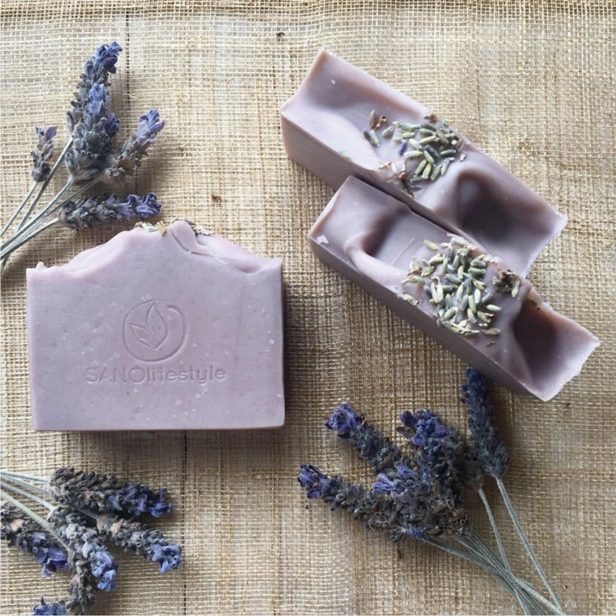 Sanolifestyle-artisan-soap---Lavender-Purple--Clay.jpg