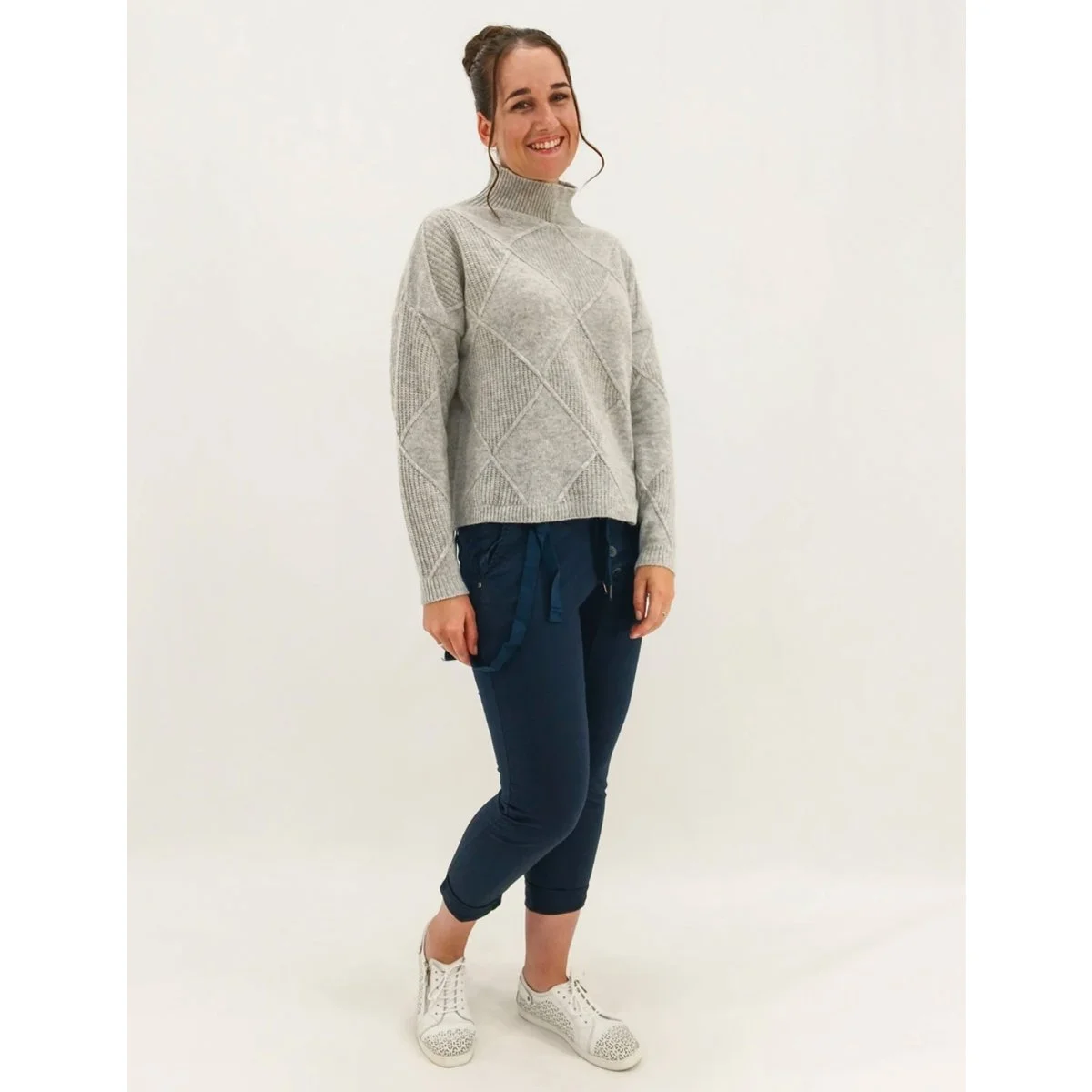 Carina--Casmere-Sweater-Aida-Rose.jpg