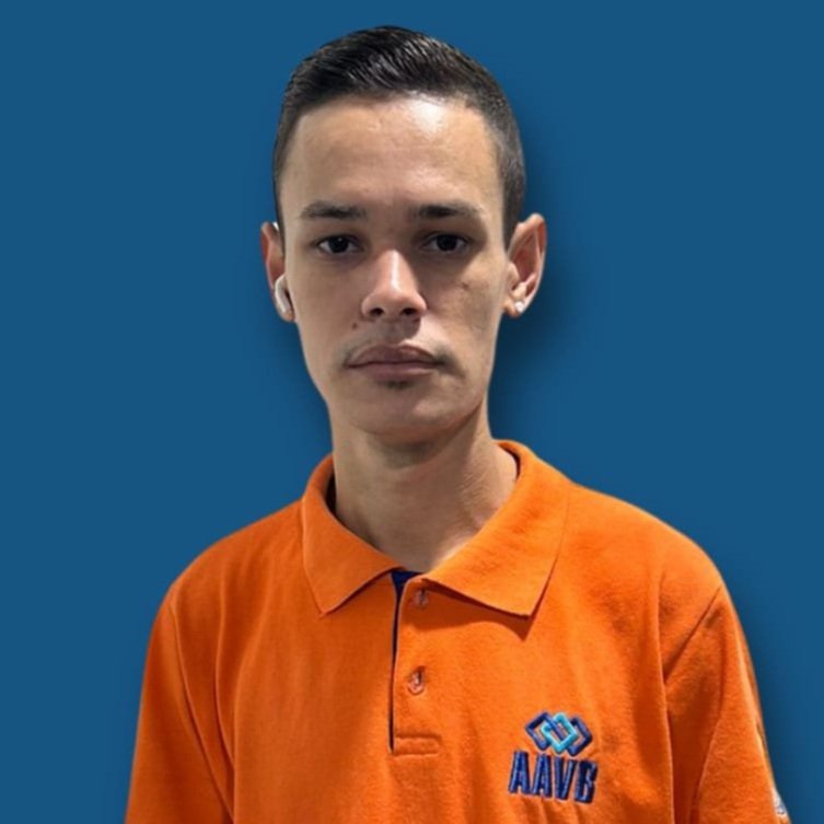 WhatsApp Image 2024-08-30 at 12.12.10.jpg