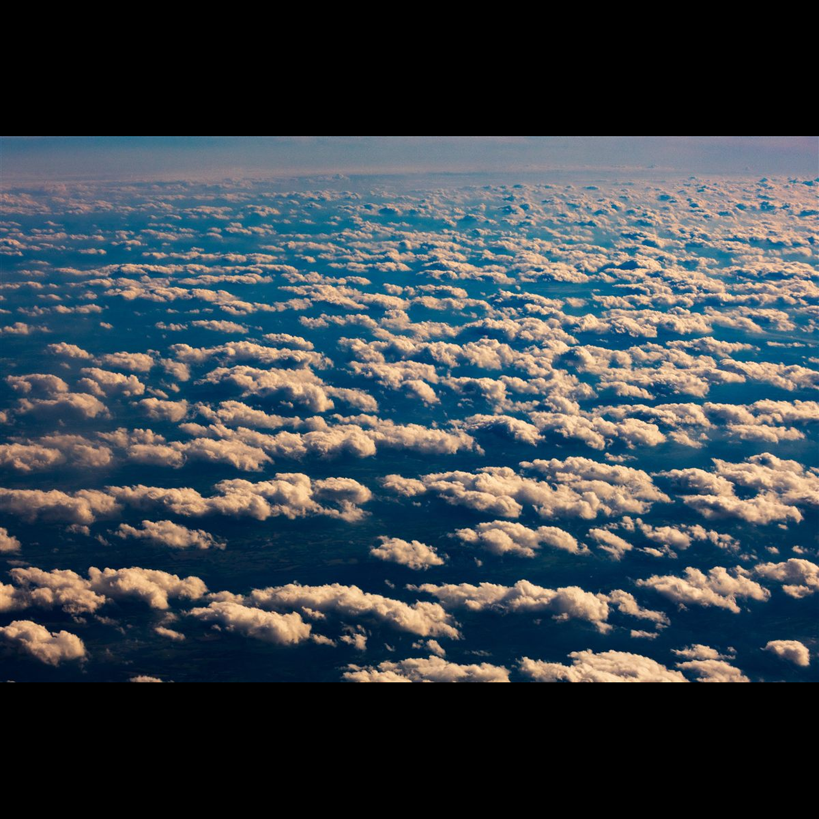Standalone July cloud photograph from the 2027 Cloud Calendar
