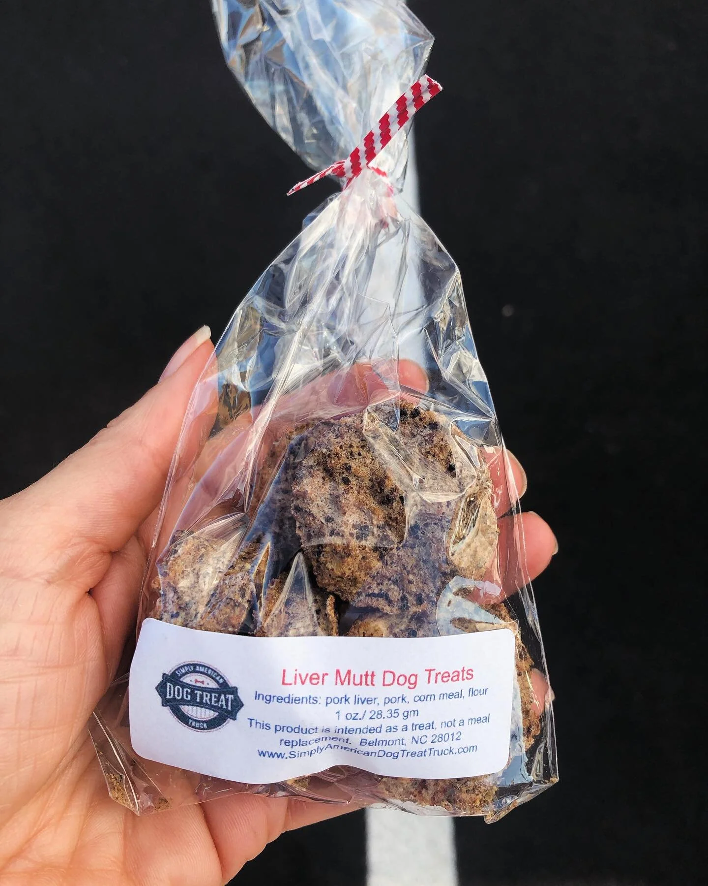 Contact Us Simply American Dog Treat Truck contact-us-simply-american-dog-treat-truck