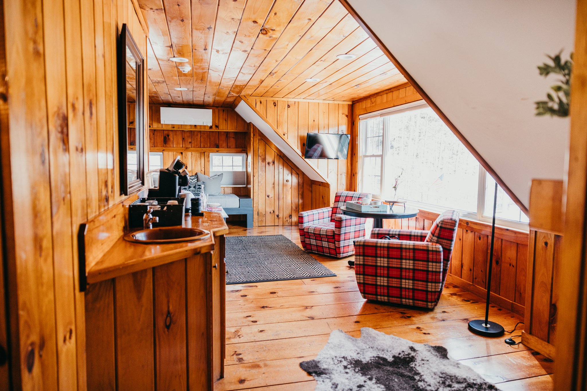 Bear mountain inn #3-128_(2048).jpg