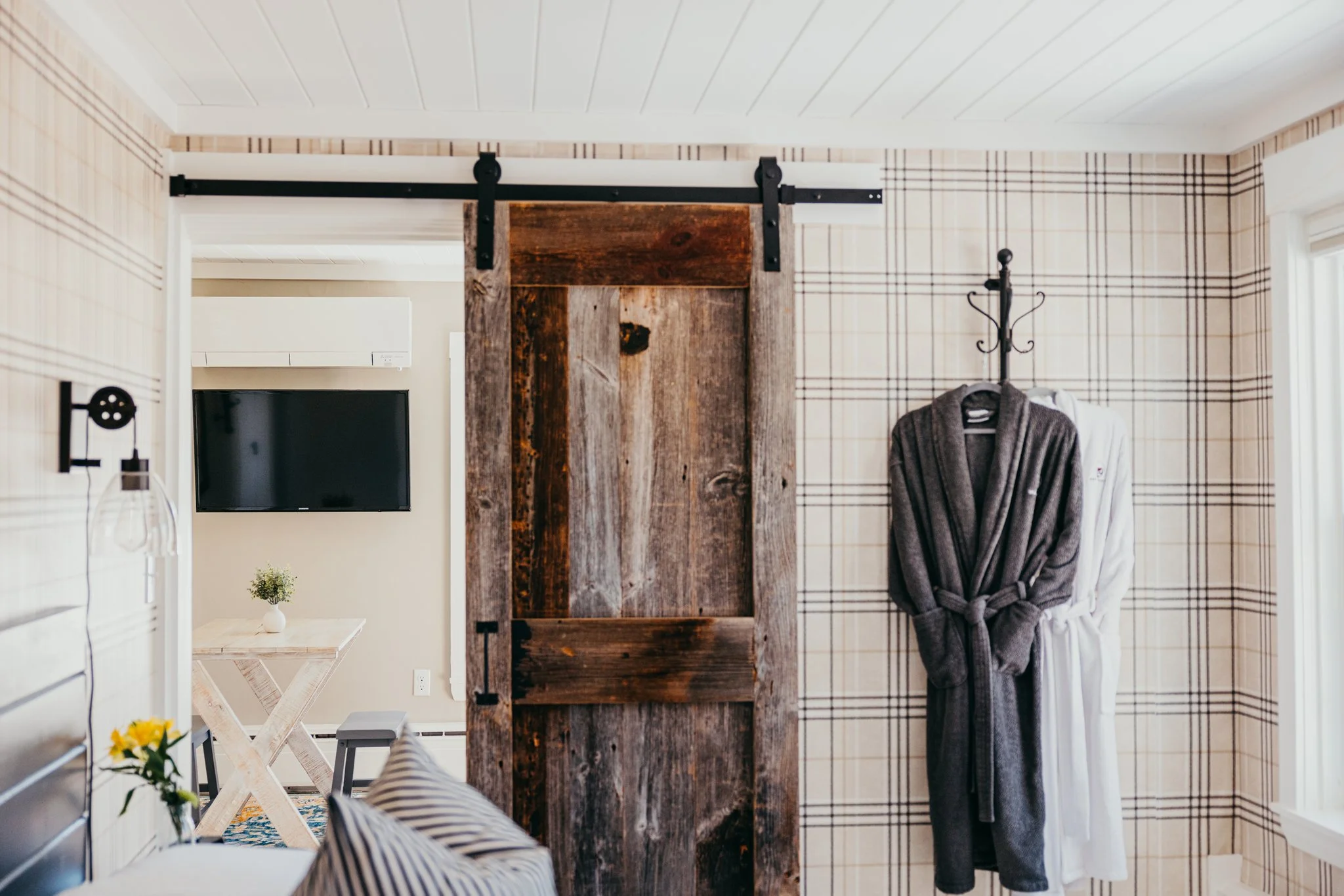 Bear mountain inn #3-117_(2048).jpg