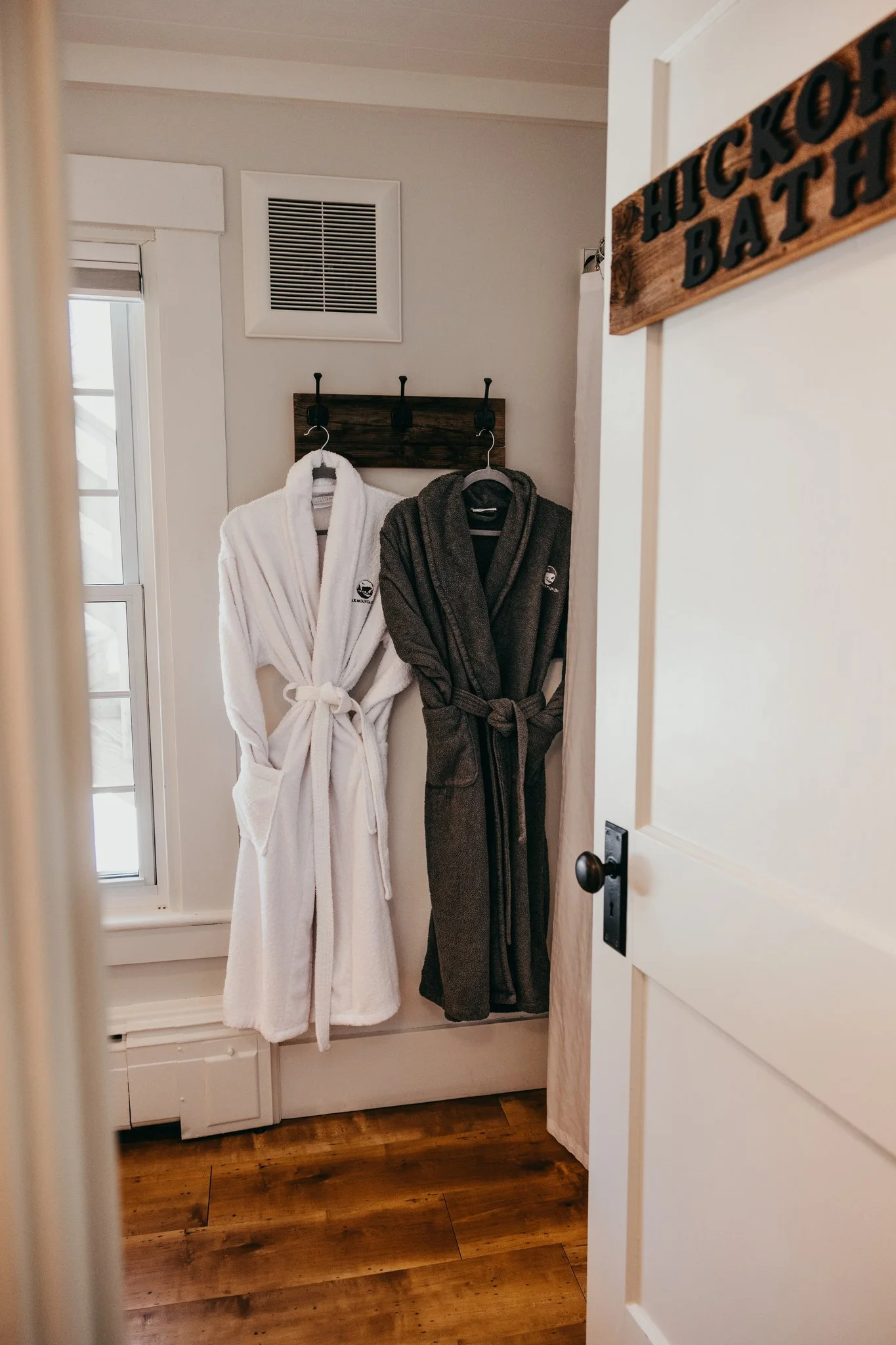 Bear mountain inn #3-82_(2048).jpg