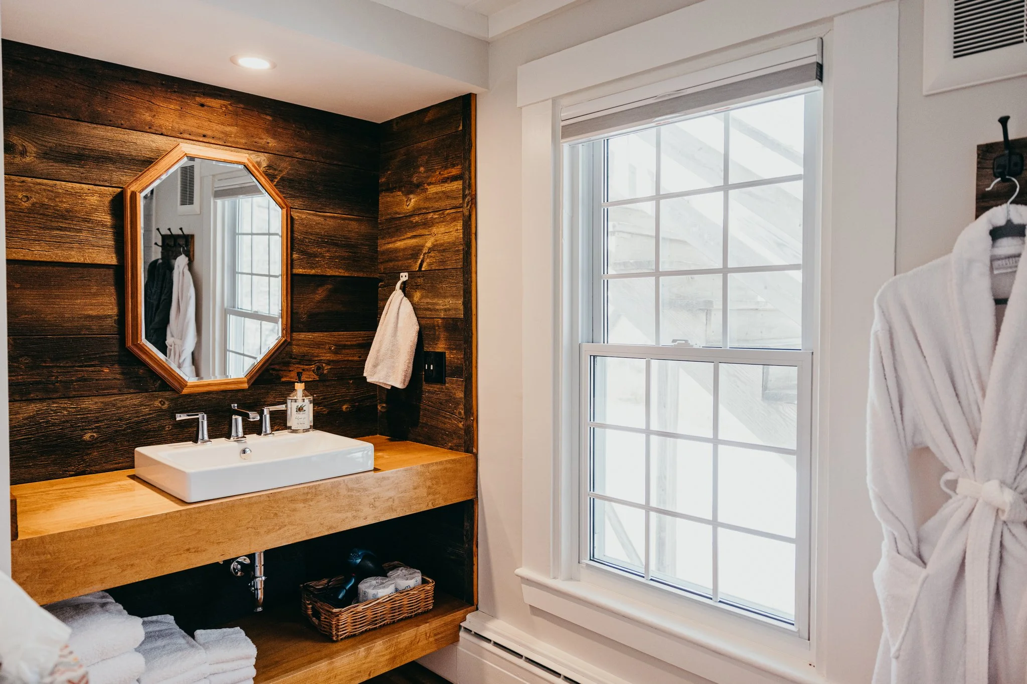 Remove, next photo shows same stuff 