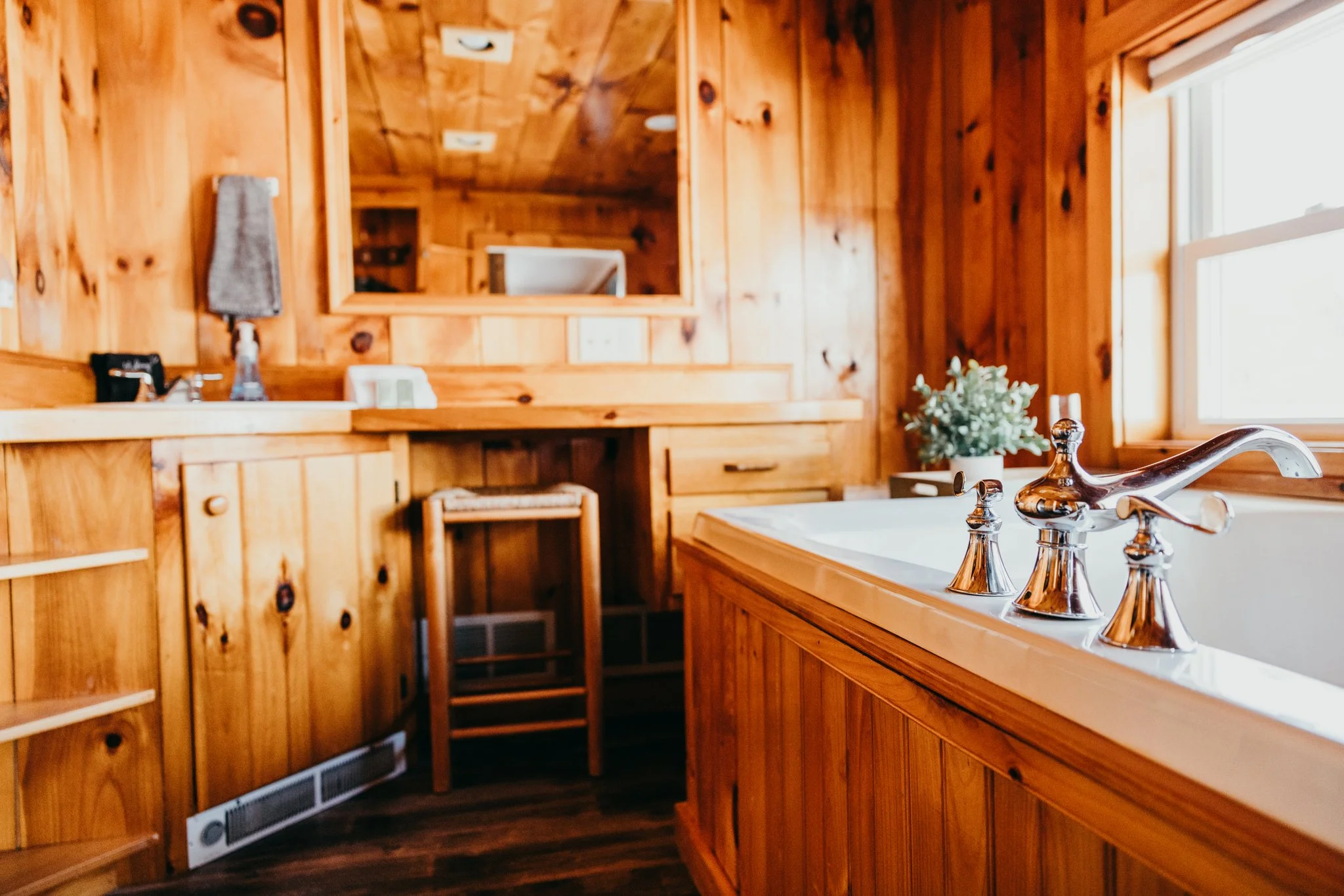 Bear Mountain inn #4-141_(2048).jpg